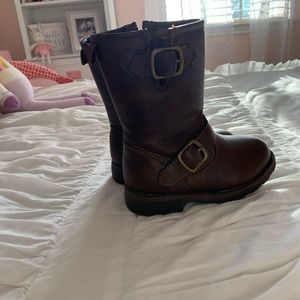 Like new toddler boots